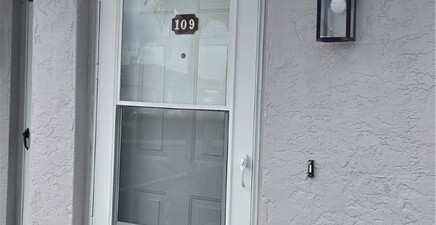 4513 SW 8th CT 109, Cape Coral 33914, FL