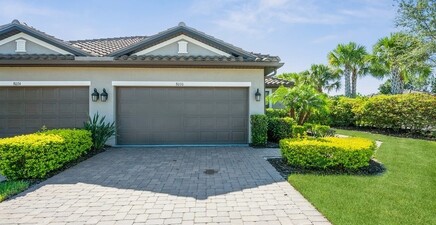 8070 Calle Canovas ST, Naples 34114, FL