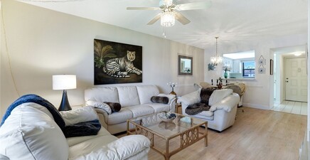 4358 27th CT SW 205, Naples 34116, FL