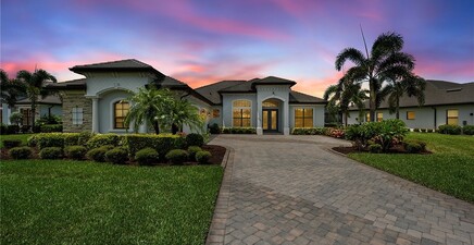2258 Somerset PL, Naples 34120, FL