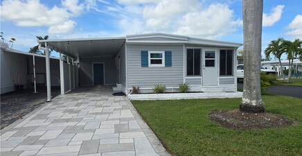 130 Enchanting BLVD E-130, Naples 34112, FL