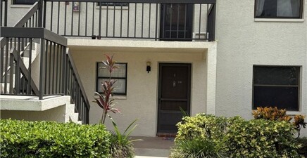 4346 27th CT SW 102, Naples 34116, FL