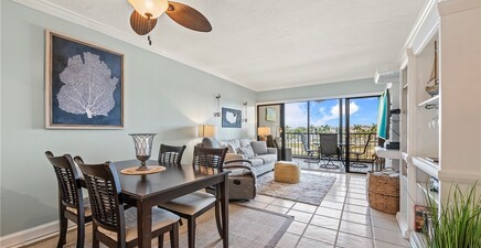 803 River Point DR 306B, Naples 34102, FL