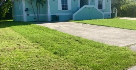 1227 Mangrove LN, Chokoloskee 34138, FL