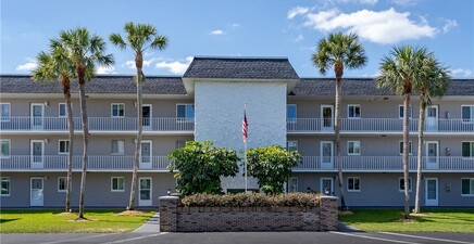 5515 Rattlesnake Hammock RD 205, Naples 34113, FL