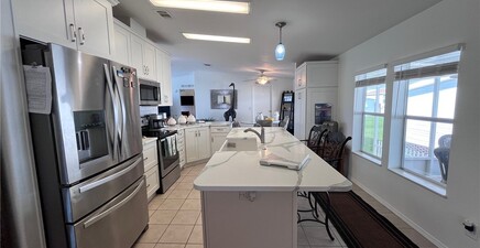 65 Turquoise AVE 65T, Naples 34114, FL