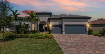 2981 Sagittaria LN, Alva 33920, FL