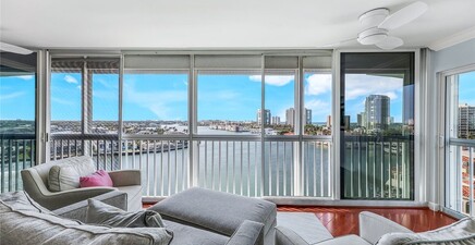 250 Park Shore DR 803, Naples 34103, FL