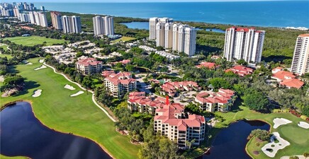 7040 Pelican Bay BLVD D401, Naples 34108, FL