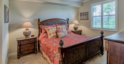 9735 Acqua CT 635, Naples 34113, FL