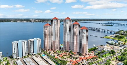 2090 W First ST E2105, Fort Myers 33901, FL