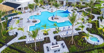 7002 Del Webb Oak Creek BLVD N, North Fort Myers 33917, FL