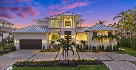 506 Neapolitan LN, Naples 34103, FL