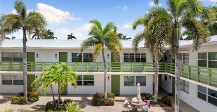 975 9th AVE S 19, Naples 34102, FL