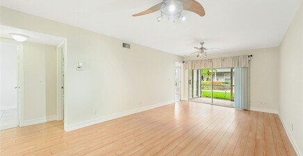 1933 Courtyard WAY D-103, Naples 34112, FL