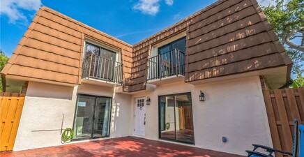 1428 Park Shore CIR 2, Fort Myers 33901, FL