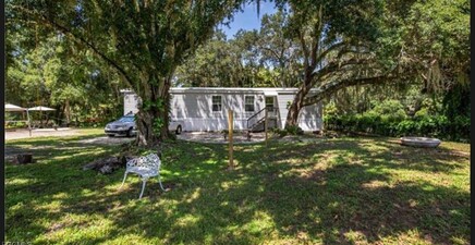 2638 ORTONA LOCKS RD, Moore Haven 33471, FL