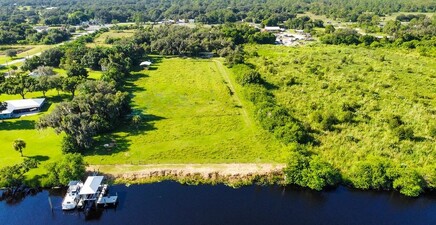 21211 Palm Beach BLVD, Alva 33920, FL