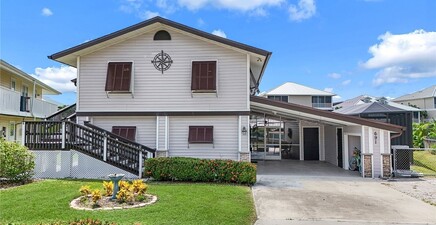 691 Palm DR, Goodland 34140, FL