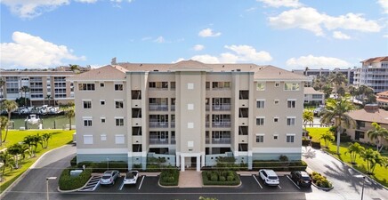 907 Panama CT 303, Marco Island 34145, FL