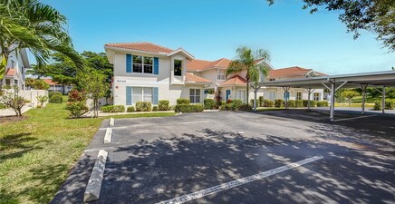 5040 Cedar Springs DR 101, Naples 34110, FL