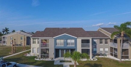 169 SANTA CLARA DR 11, Naples 34104, FL