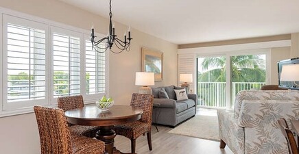 1300 Gulf Shore BLVD N 505, Naples 34102, FL