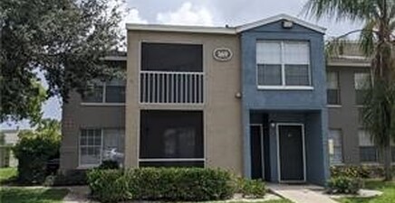 153 SANTA CLARA DR 10, Naples 34104, FL