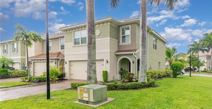 12518 Laurel Cove DR, Fort Myers 33913, FL