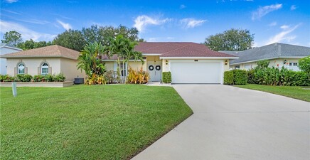 864 Belville BLVD, Naples 34104, FL
