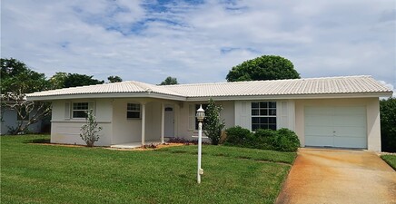 59 Hilo CT 59, Naples 34112, FL