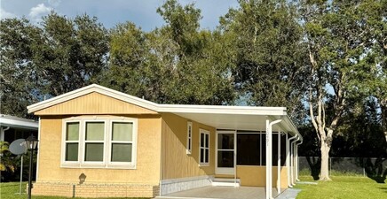 10491 Wales LOOP, Bonita Springs 34135, FL