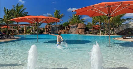 9497 Casoria CT 101, Naples 34113, FL