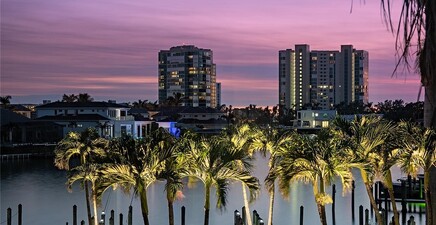 400 Park Shore DR 304, Naples 34103, FL