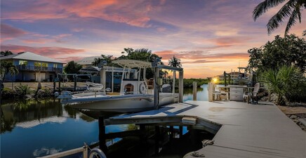 405 Grenada AVE, Naples 34113, FL