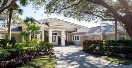 896 Barcarmil WAY, Naples 34110, FL