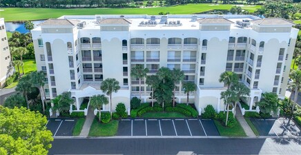 7671 Pebble Creek CIR 206, Naples 34108, FL