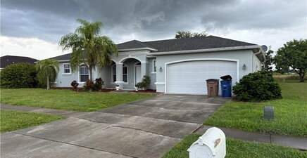 265 Richmond AVE S, Lehigh Acres 33936, FL