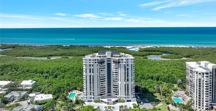 6001 Pelican Bay BLVD 202, Naples 34108, FL