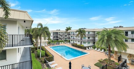 766 Central AVE 313, Naples 34102, FL