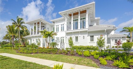 3291 Dorado LN 101, Naples 34114, FL