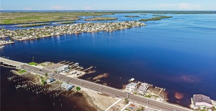 4225-4227 Pine Island RD NW, Matlacha 33993, FL