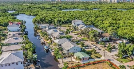 1292 Venetian WAY, Naples 34110, FL