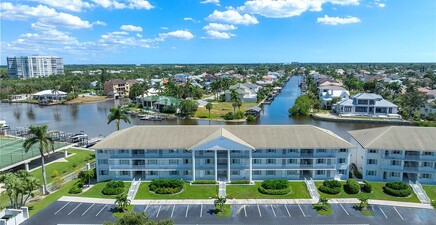 10686 Gulf Shore DR A-104, Naples 34108, FL