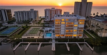 9790 Gulf Shore DR 204, Naples 34108, FL
