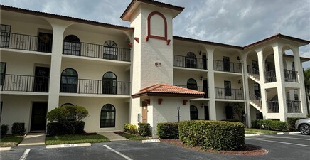 605 Augusta BLVD 14, Naples 34113, FL