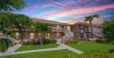 1015 Mainsail DR 103, Naples 34114, FL