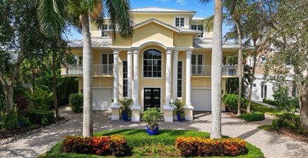 680 Waterside DR, Marco Island 34145, FL