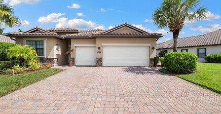 3837 Ruby WAY, Naples 34114, FL