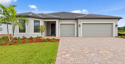 17043 Bishop BLVD, Alva 33920, FL